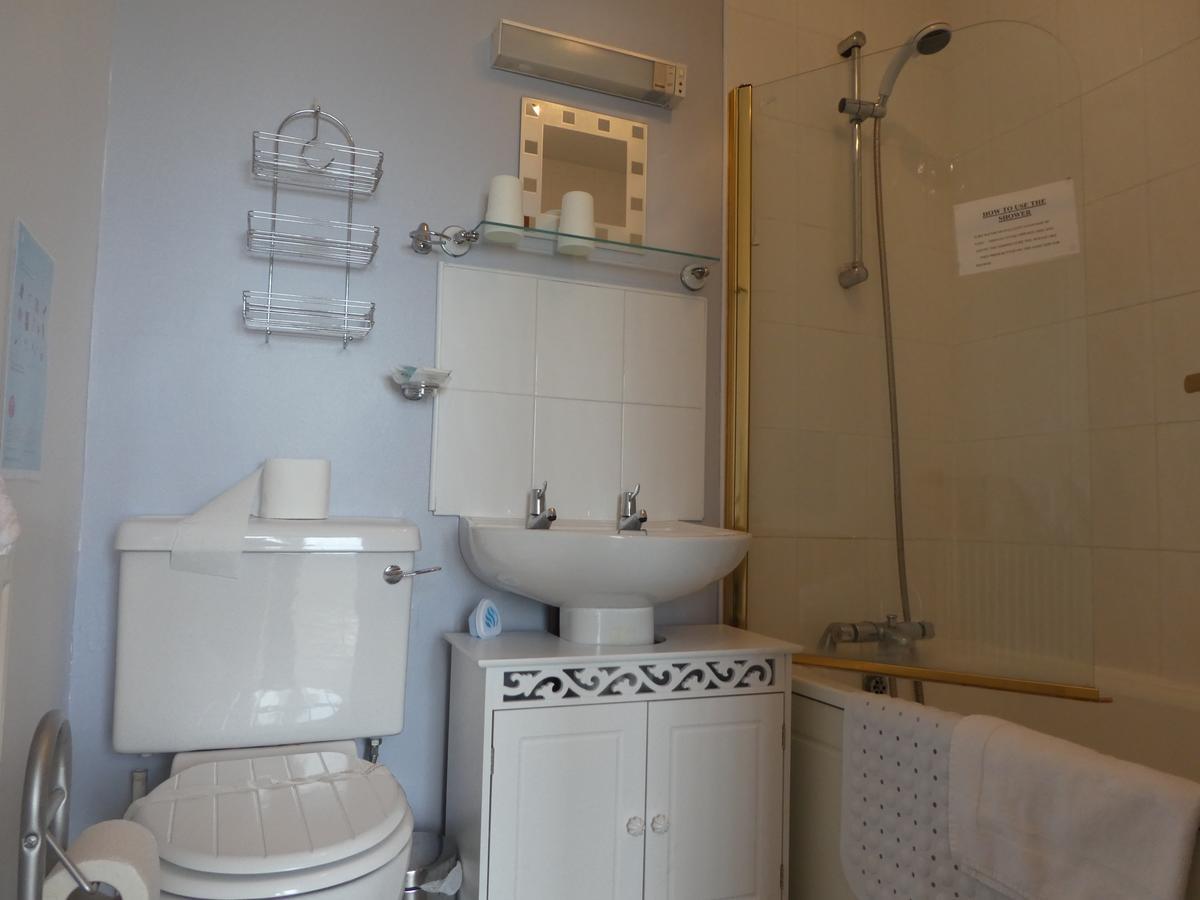Ocean Haze Bed and Breakfast St. Davids  Buitenkant foto